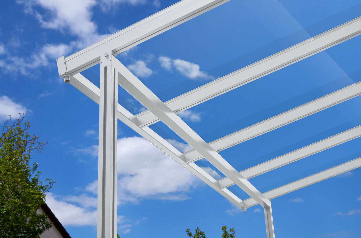 „Gutta Premium“ laisvai stovintis terasos stogas, 4,06 m gylio