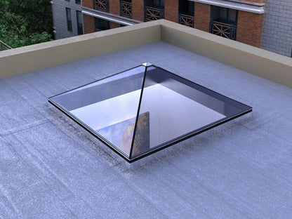 Monolītais polikarbonāts (PC)