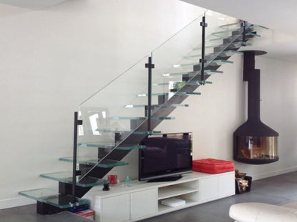 Monolītais polikarbonāts (PC)